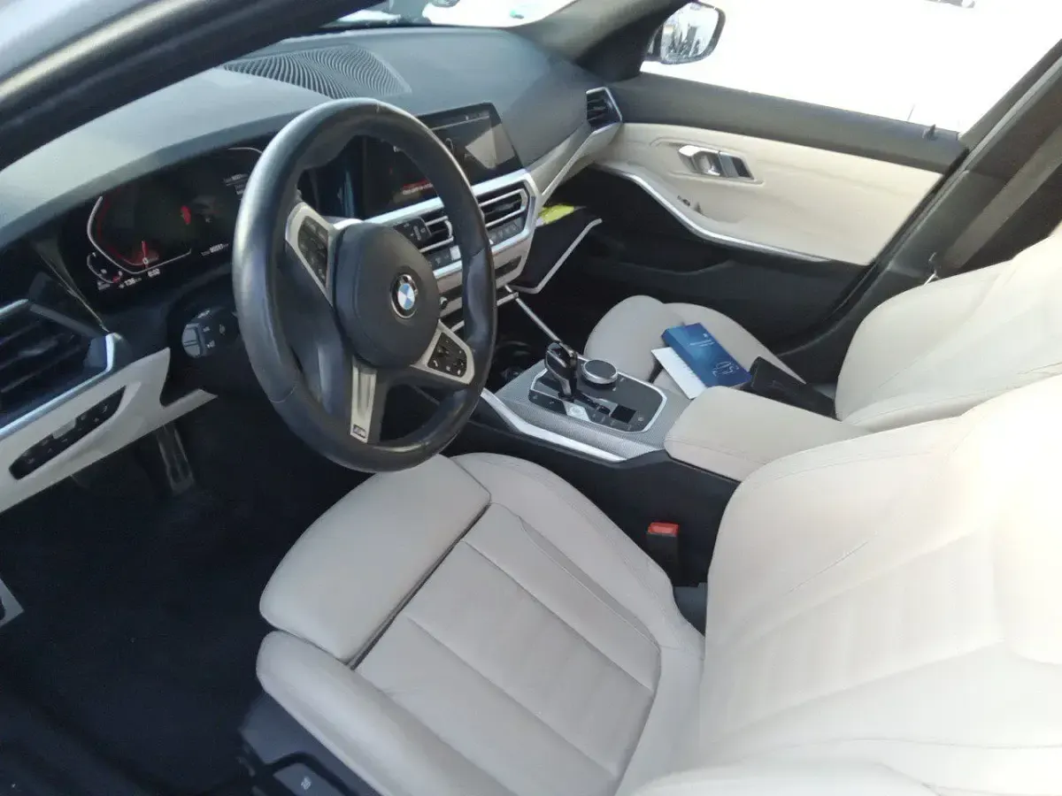 Usado BMW 320 190 CV (139 kW) 2022 Blanco Familiar