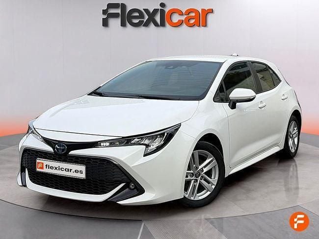 Usado Toyota Corolla Active 140 CV (102 kW) 2023 Blanco Berlina
