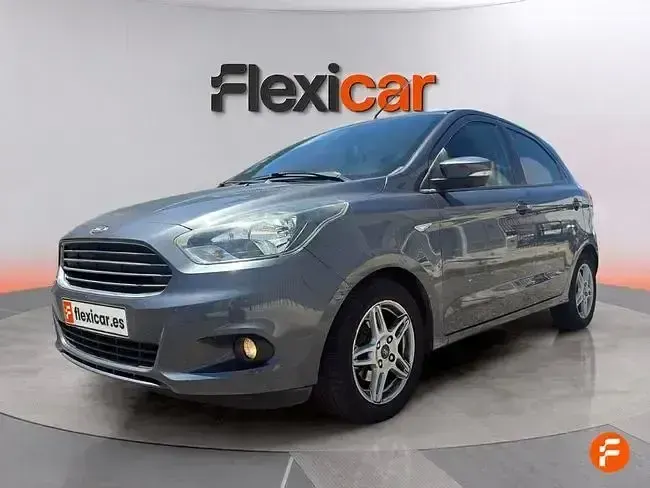 Usado Ford Ka Ultimate 85 CV (62 kW) 2017 Gris Berlina