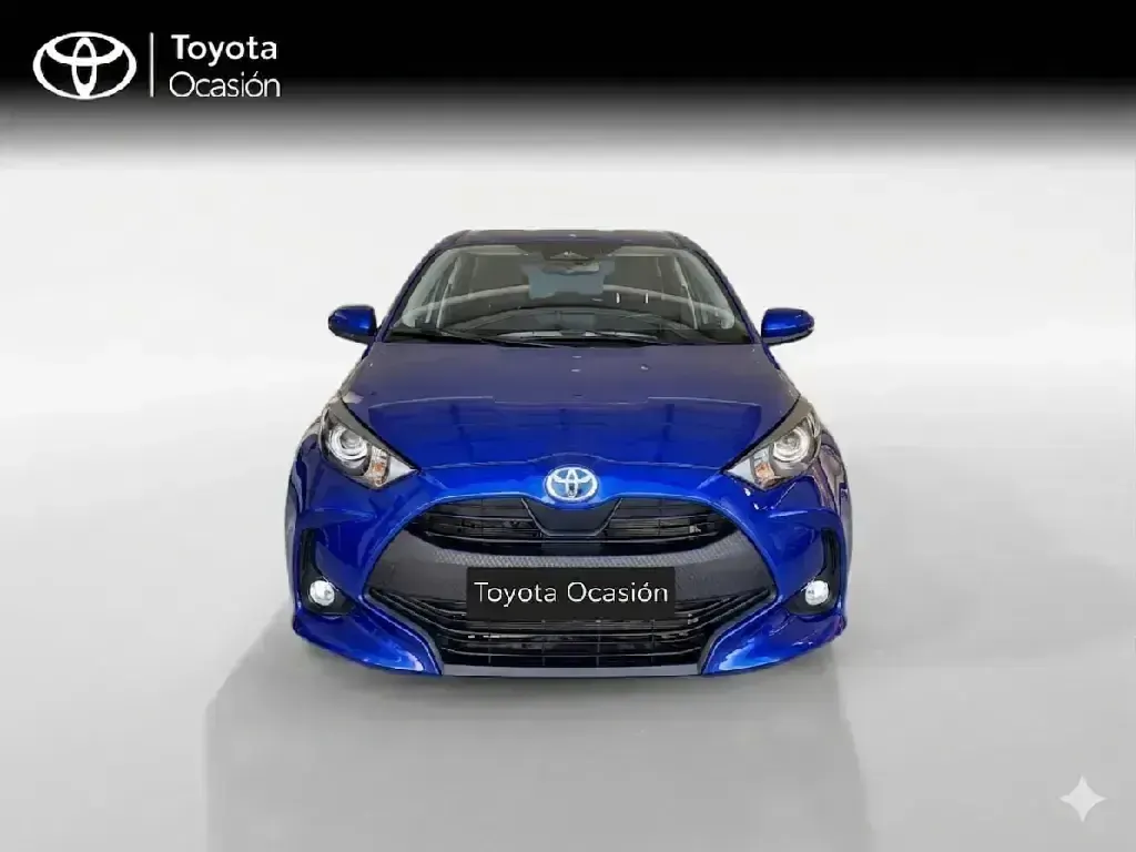 Usado Toyota Yaris Active 116 CV (85 kW) 2025 Azul Utilitario