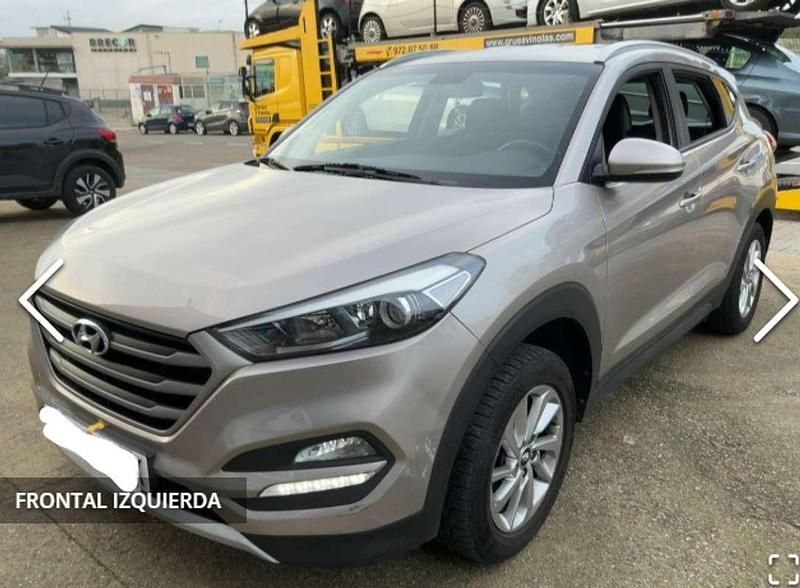 Usado Hyundai Tucson 131 CV (96 kW) 2016 Beige SUV
