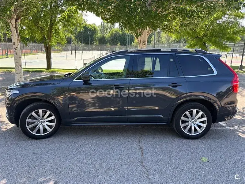 Usado Volvo XC90 Momentum 254 CV (186 kW) 2018 Negro SUV