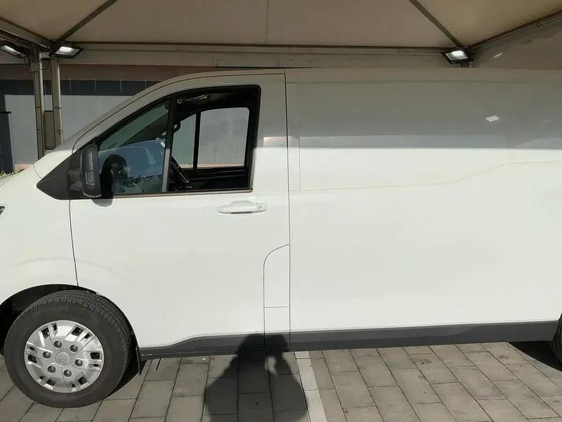 Usado Maxus V70 150 CV (110 kW) 2025 Blanco Van