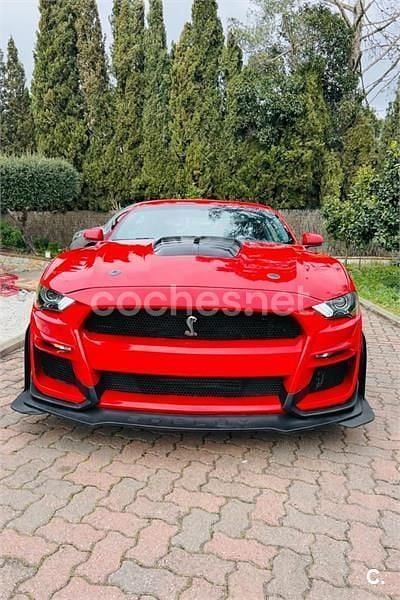 Käytetty Ford Mustang Fastback 314 HP (230 kW) 2019 Punainen Coupe - kaksiovinen