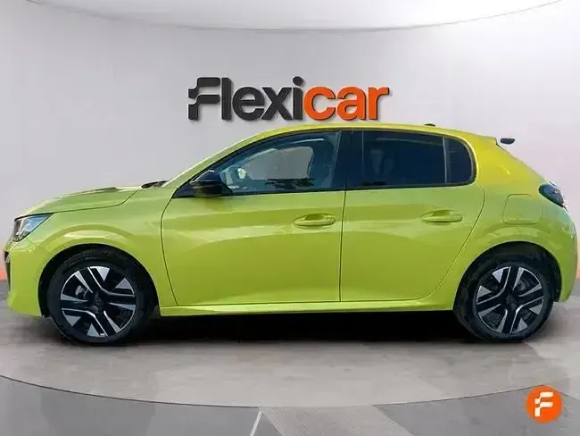 Usado Peugeot 208 Allure 100 CV (73 kW) 2025 Amarillo Utilitario