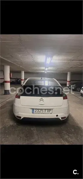 Usado Citroën C4 92 CV (67 kW) 2007 Blanco Berlina
