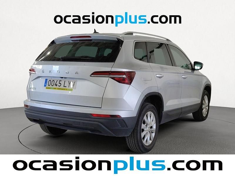 Usado Skoda Karoq Ambition 150 CV (110 kW) 2022 Gris / plata SUV
