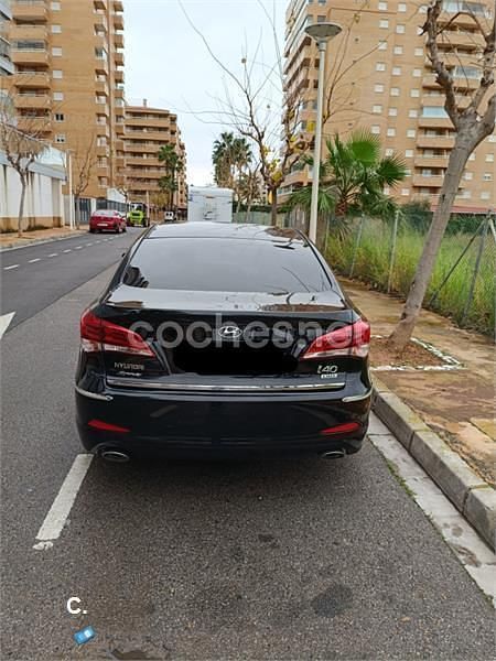 Usado Hyundai i40 115 CV (84 kW) 2017 Negro Berlina