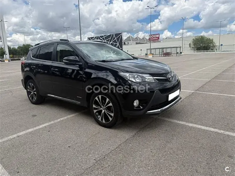 Usado Toyota RAV4 Executive 150 CV (110 kW) 2015 Negro SUV