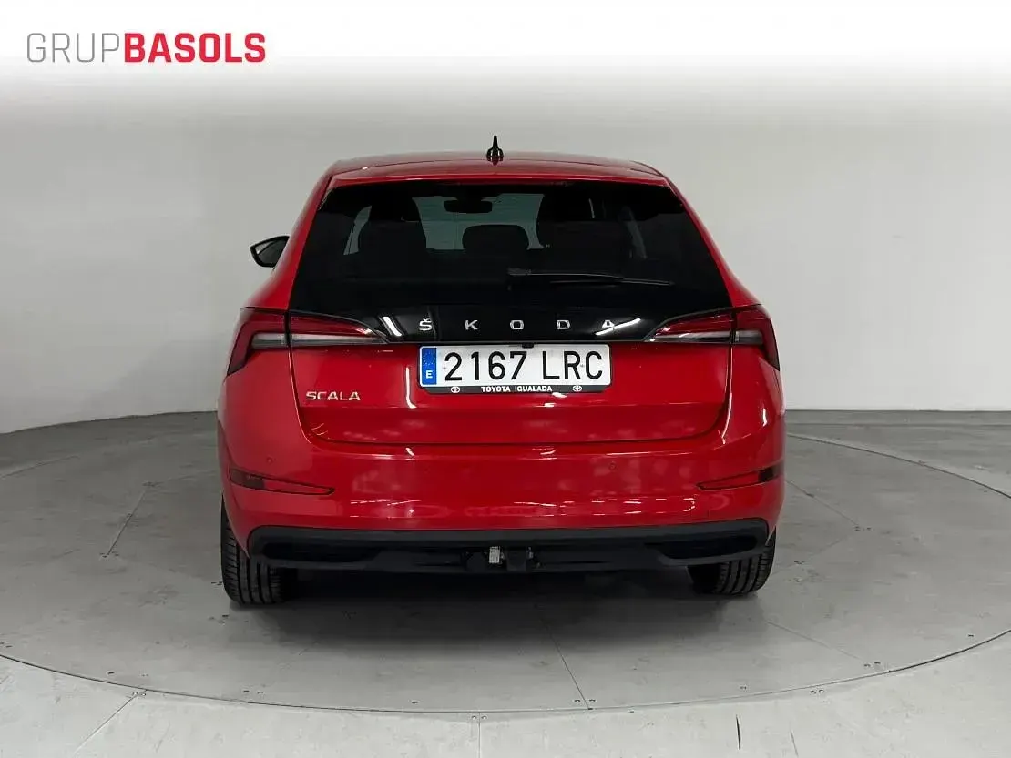 Occasion Skoda 110 R Active 110 PK (80 kW) 2021 Rood Sedan