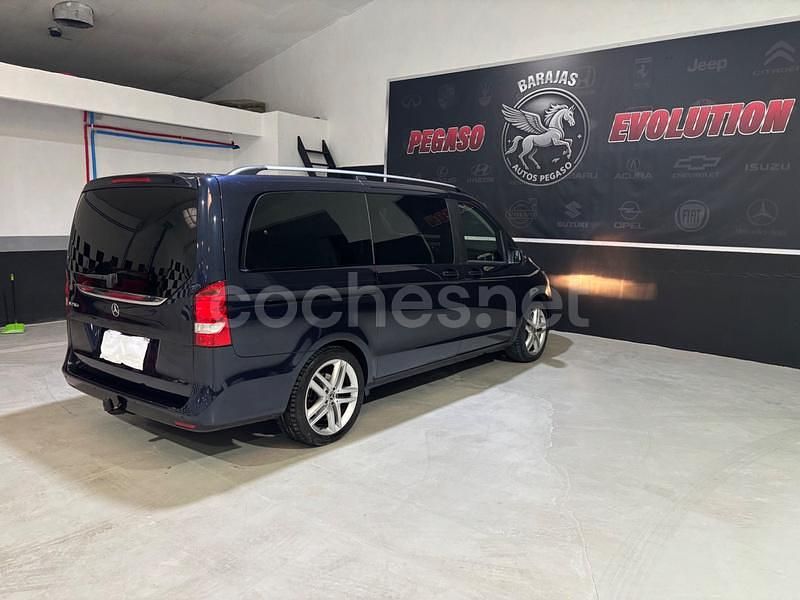 Usado Mercedes V250 Avantgarde 204 CV (150 kW) 2018 Azul Monovolumen