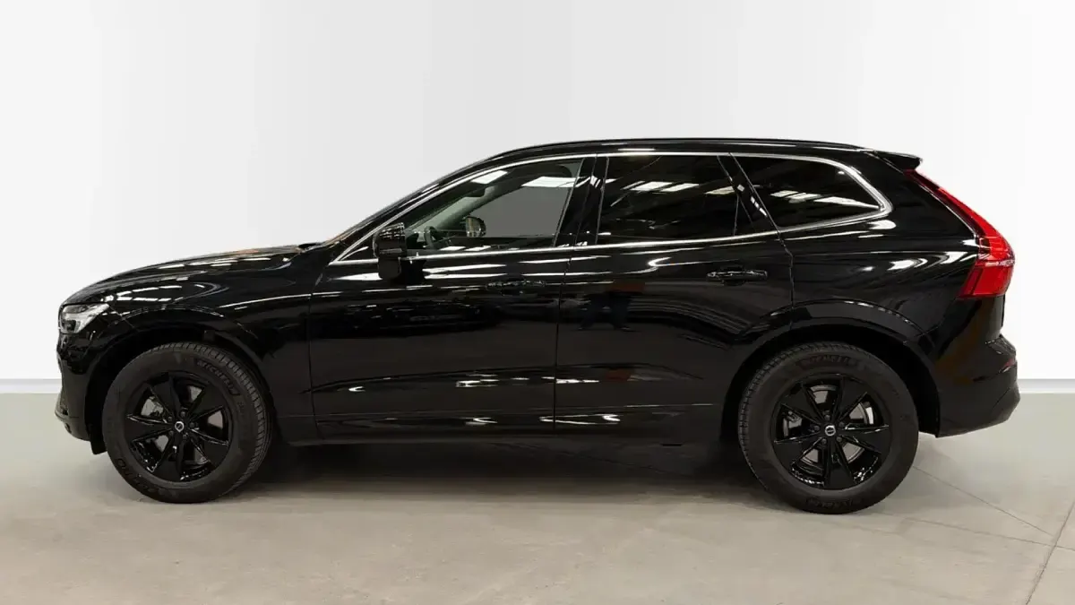 Usado Volvo XC60 Core 197 CV (144 kW) 2025 Negro SUV