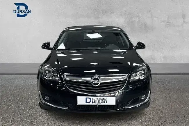Usado Opel Insignia Excellence 136 CV (100 kW) 2017 Negro Berlina