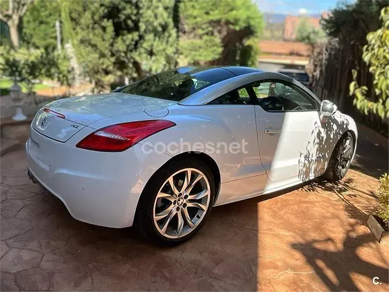 Usado Peugeot RCZ 163 CV (119 kW) 2011 Blanco Coupe
