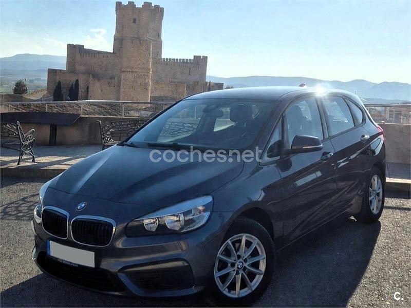 Usado BMW 218 136 CV (100 kW) 2017 Gris / plata Familiar