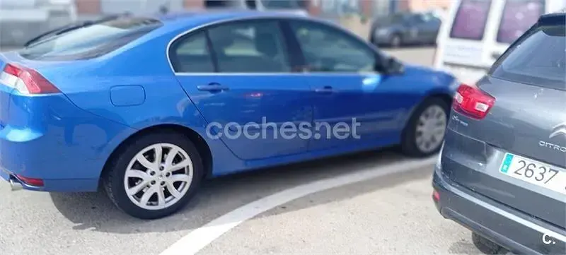 Usado Renault Laguna III GT 150 CV (110 kW) 2010 Azul Berlina