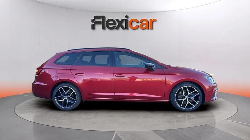 Usado Seat Leon ST FR 150 CV (110 kW) 2020 Rojo Familiar