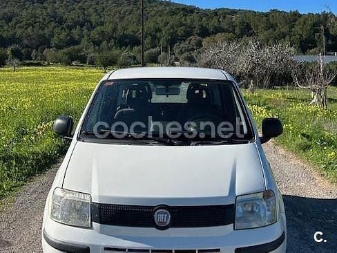 Usado Fiat Panda Lounge 69 CV (50 kW) 2012 Blanco Berlina