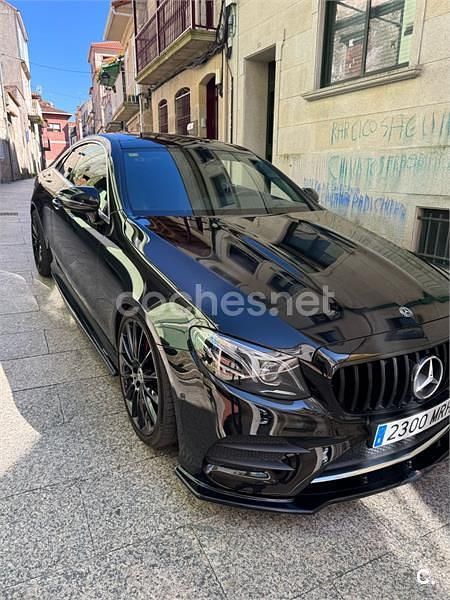Usado Mercedes E300 245 CV (180 kW) 2018 Negro Coupe