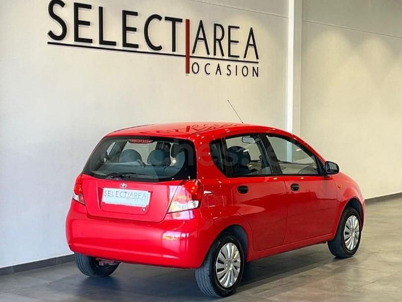 Usado Chevrolet Kalos SE 72 CV (52 kW) 2004 Rojo Berlina