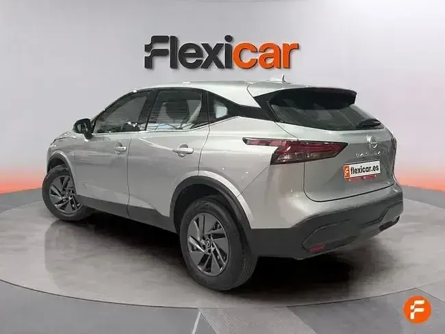 Usado Nissan Qashqai Acenta 158 CV (116 kW) 2024 Gris SUV