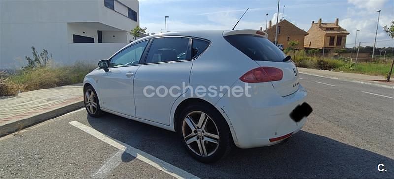 Usado Seat Leon Copa 140 CV (102 kW) 2011 Blanco Berlina