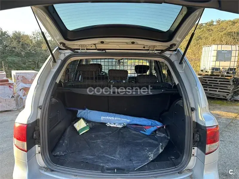 Usado SsangYong Kyron Limited 141 CV (103 kW) 2008 Gris / plata SUV
