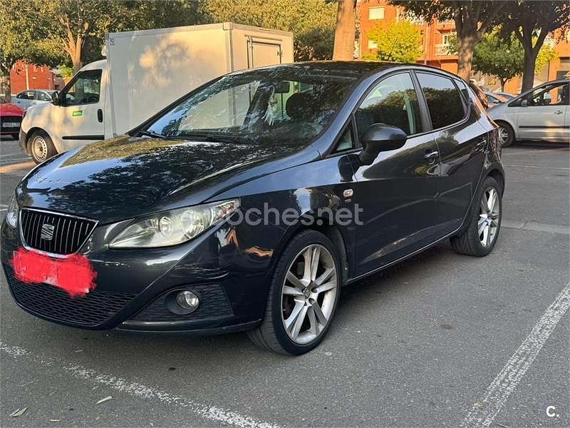 Gris / plata Usado 2010 Seat Ibiza Style Berlina | 3500 € (Precio justo) - Imagen 1/4