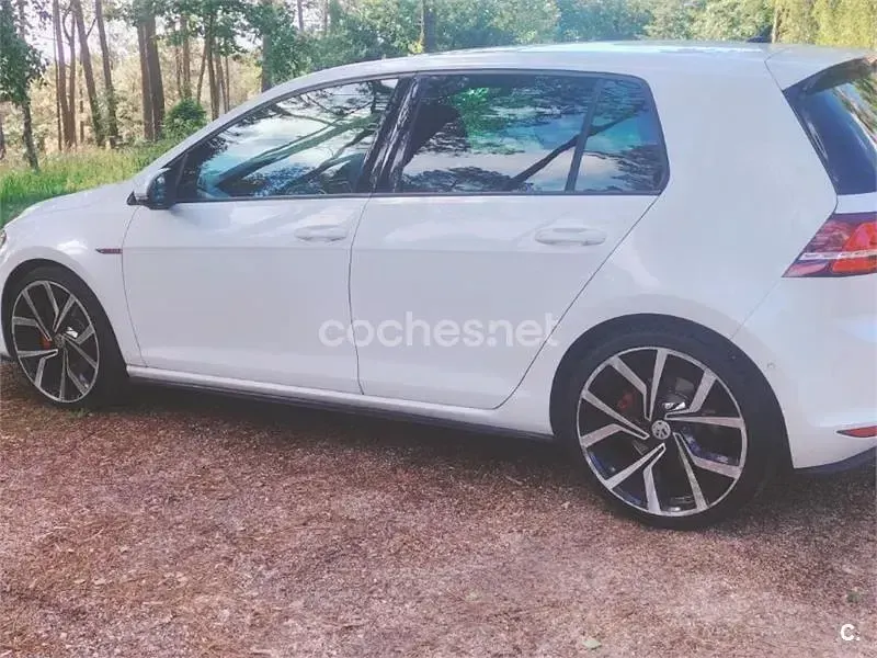 Usado VW Golf VII GTI 220 CV (161 kW) 2013 Blanco Berlina