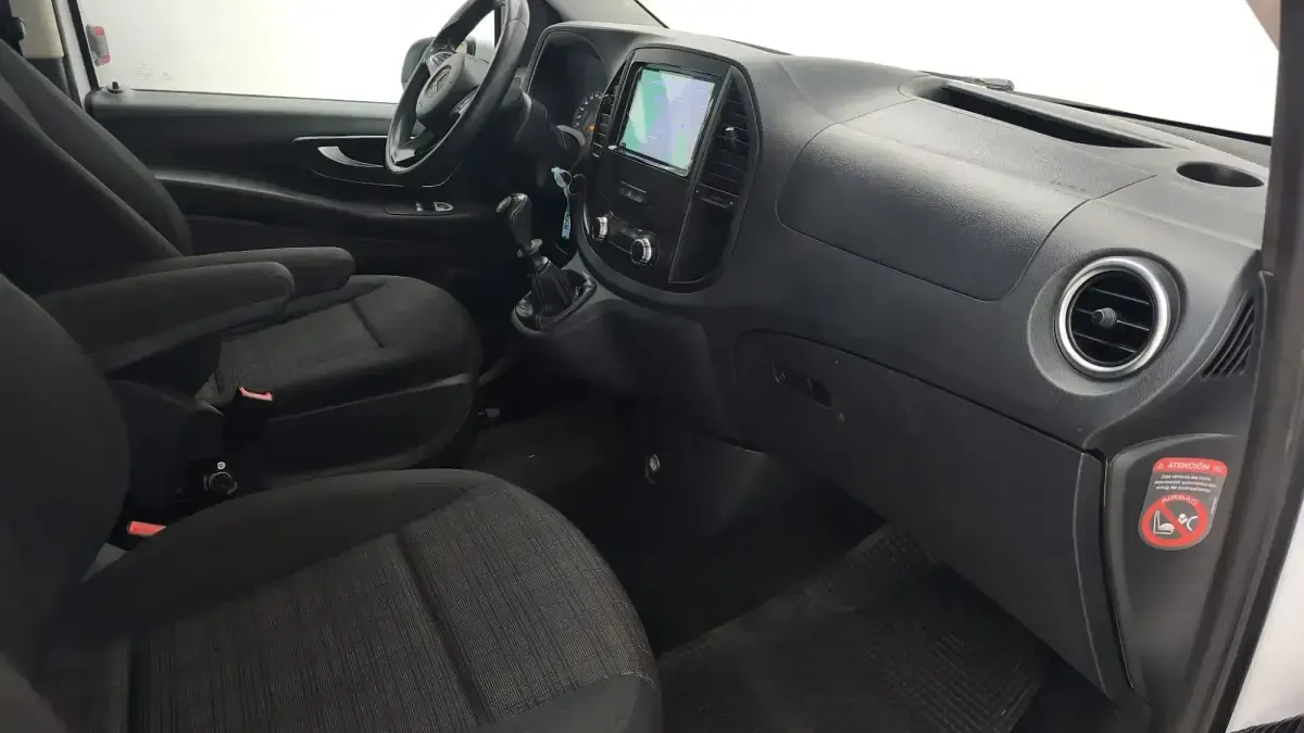 Usado Mercedes Vito 114 CV (83 kW) 2018 Blanco Van