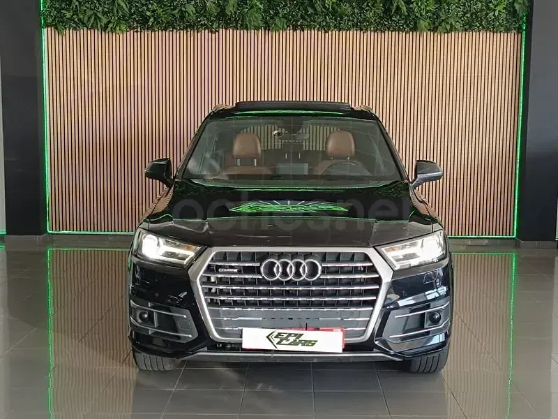 Usado Audi Q7 218 CV (160 kW) 2016 Negro SUV