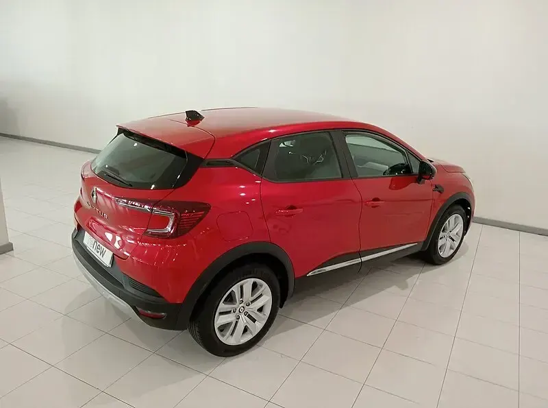 Usado Renault Captur Intens 90 CV (66 kW) 2021 Rojo SUV