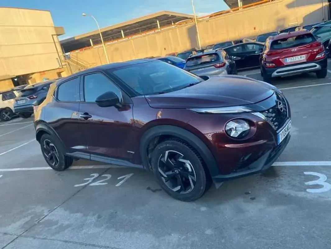 Usado Nissan Juke N-Connecta 143 CV (105 kW) 2022 Rojo SUV