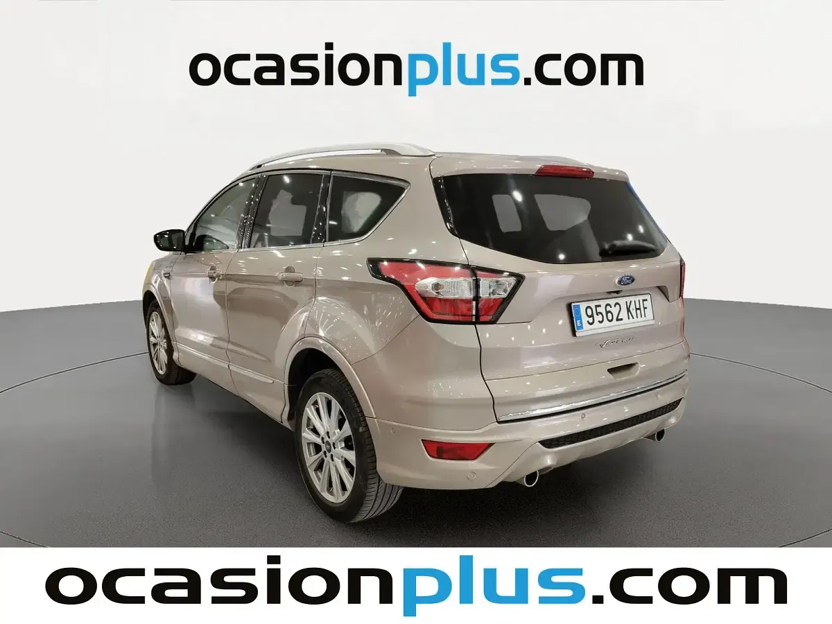 Usado Ford Kuga Vignale 150 CV (110 kW) 2018 Beige SUV