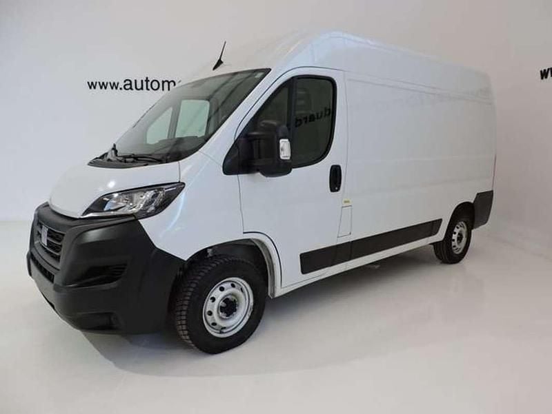 Usado Fiat Ducato 120 CV (88 kW) 2022 Blanco Van