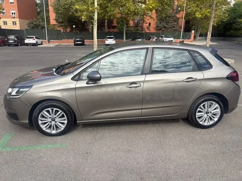 Usado Citroën C4 Business Class 99 CV (72 kW) 2016 Marrón Berlina