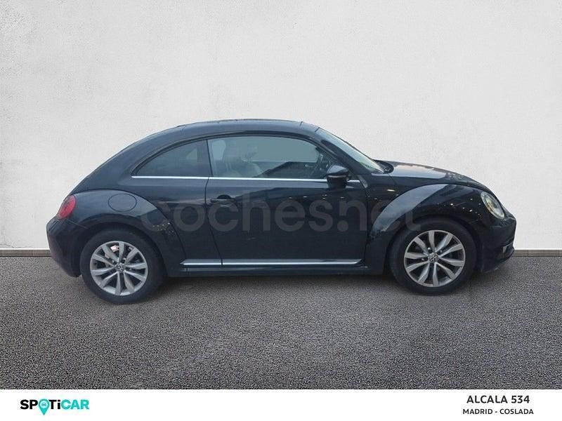 Usado VW Beetle Design 105 CV (77 kW) 2013 Negro Utilitario