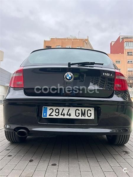 Negro Usado 2009 BMW 116 Utilitario | 5000 € (Buen precio) - Imagen 1/4