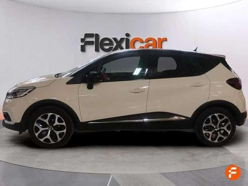 Usado Renault Captur Life 90 HP (66 kW) 2019 Bege SUV