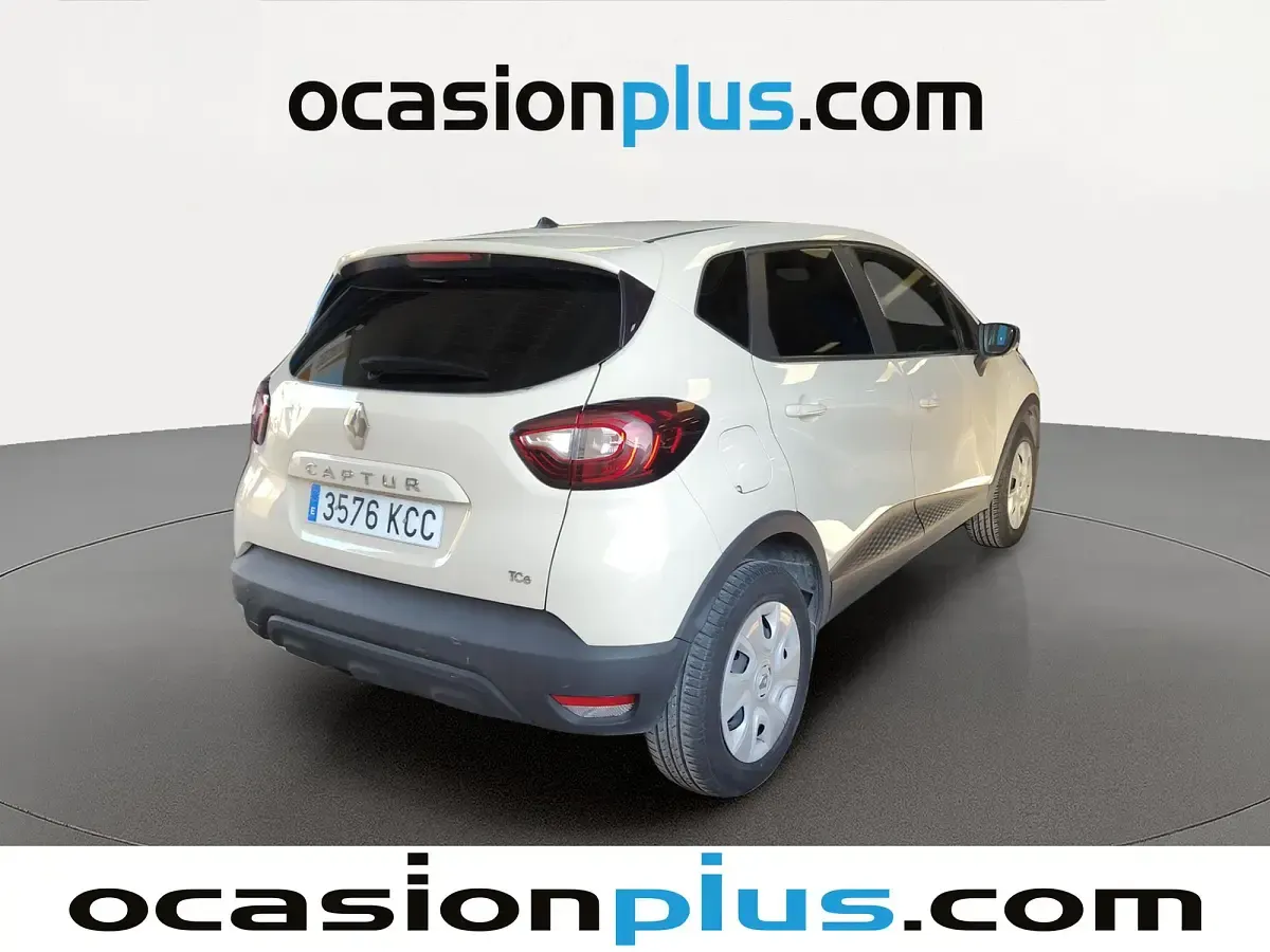Usado Renault Captur Life 90 CV (66 kW) 2017 Beige SUV