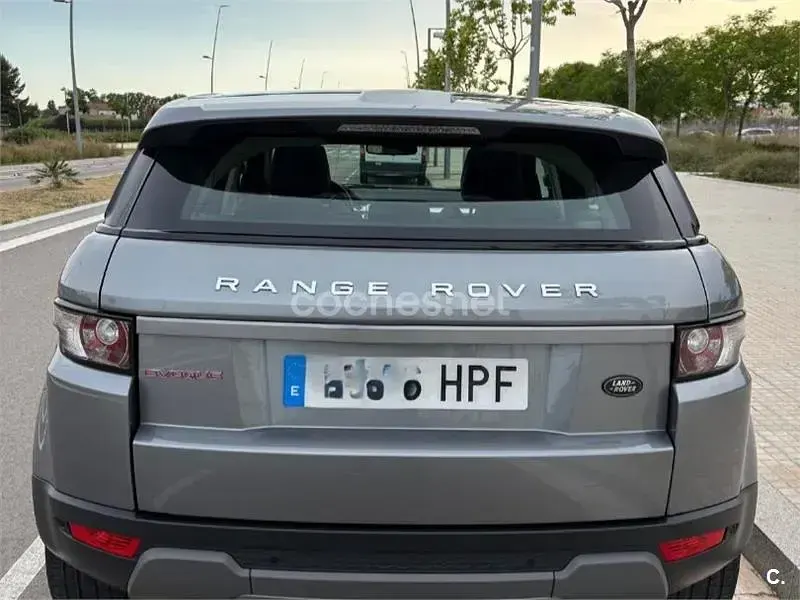 Usado Land Rover Range Rover evoque Pure 150 CV (110 kW) 2013 Gris / plata SUV