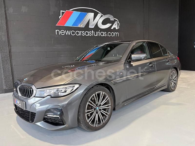 Gris / plata Usado 2021 BMW 318 Comfort Edition Berlina | 33.900 € (Caro) - Imagen 1/4