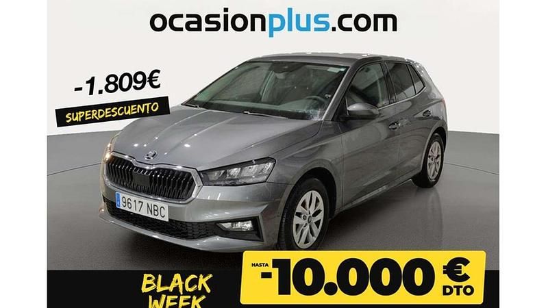 Gris Usado 2025 Skoda Fabia Selection Utilitario | 18.091 € (Super precio) - Imagen 1/4