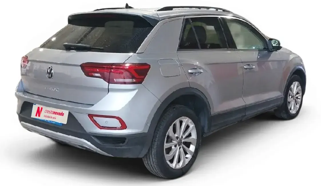 Usado VW T-Roc Life 115 CV (84 kW) 2023 Gris SUV
