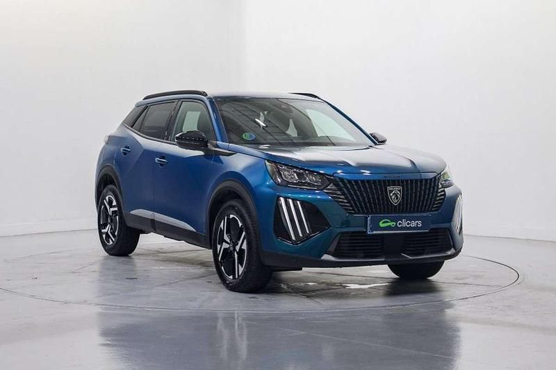 Usado Peugeot 2008 Allure 136 CV (100 kW) 2025 Azul SUV