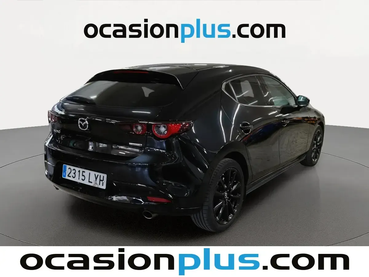 Usado Mazda 3 Homura-Line 122 CV (89 kW) 2022 Negro Utilitario