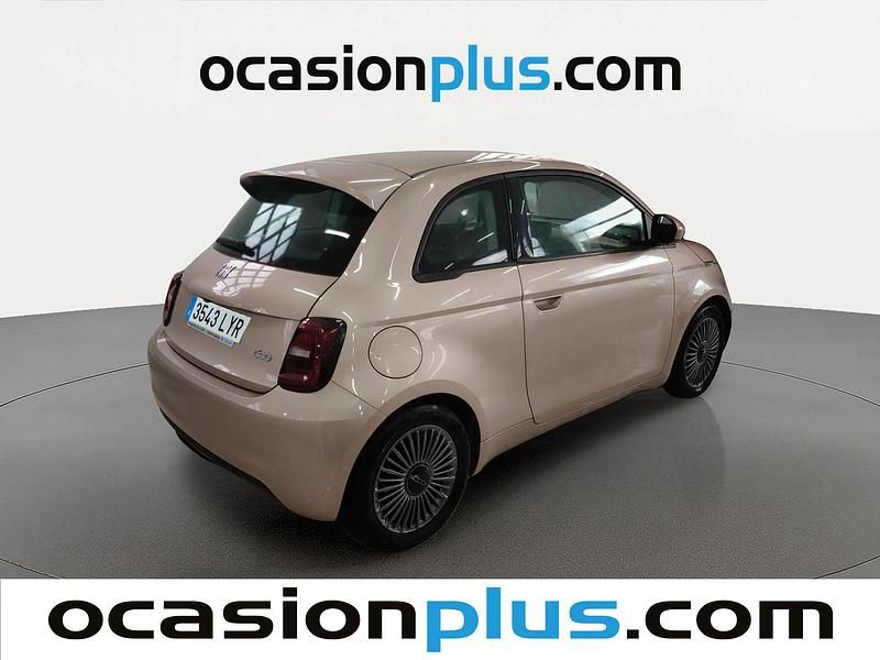 Usado Fiat 500e Icon 86 kW (118 CV) 2022 Rosa Utilitario