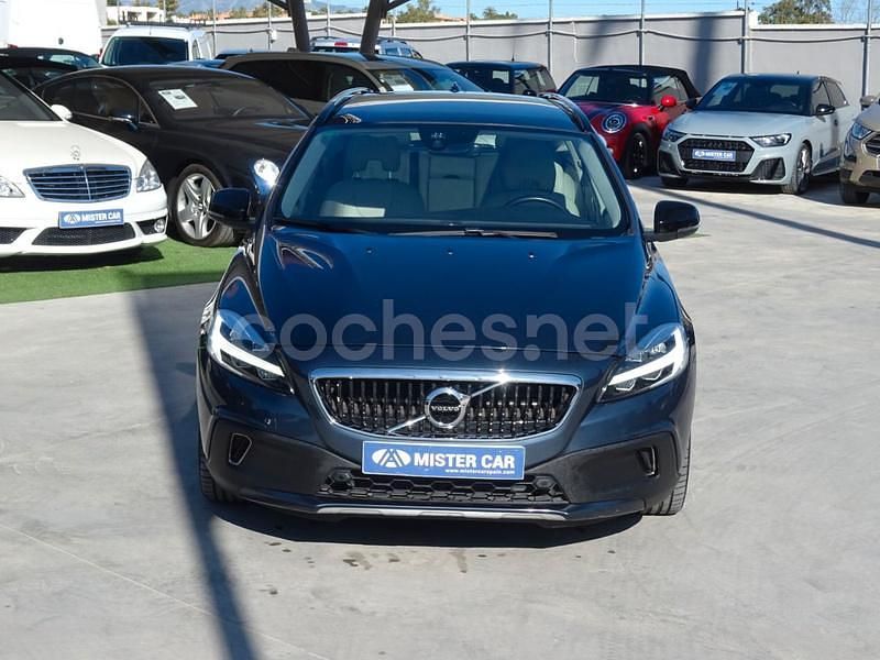 Usado Volvo V40 CC 120 CV (88 kW) 2019 Azul Familiar