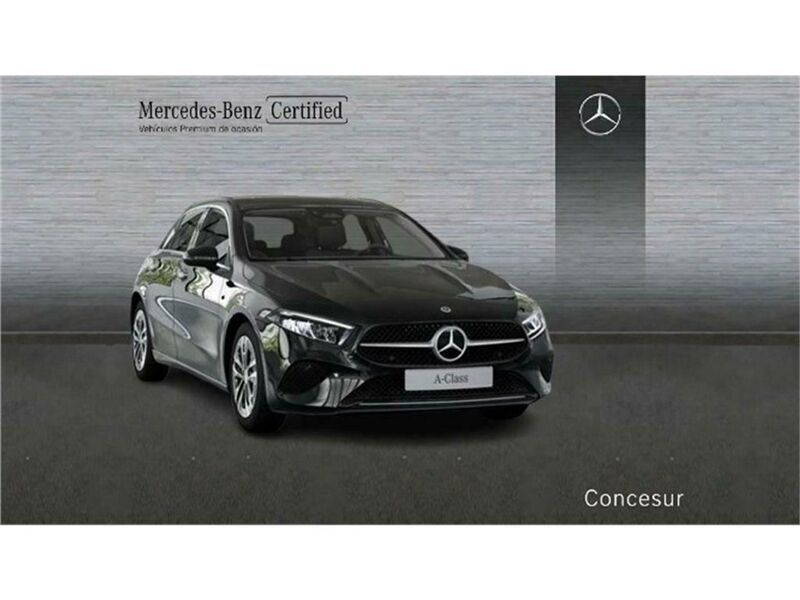 Usado Mercedes A250 Progressive 218 CV (160 kW) 2024 Negro Berlina