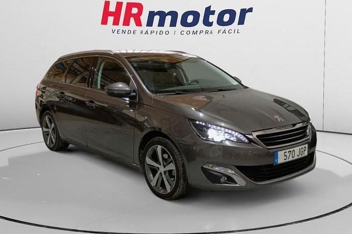 Usado 2015 Peugeot 308 Allure | 7810 € (Precio justo) - Imagen 1/4